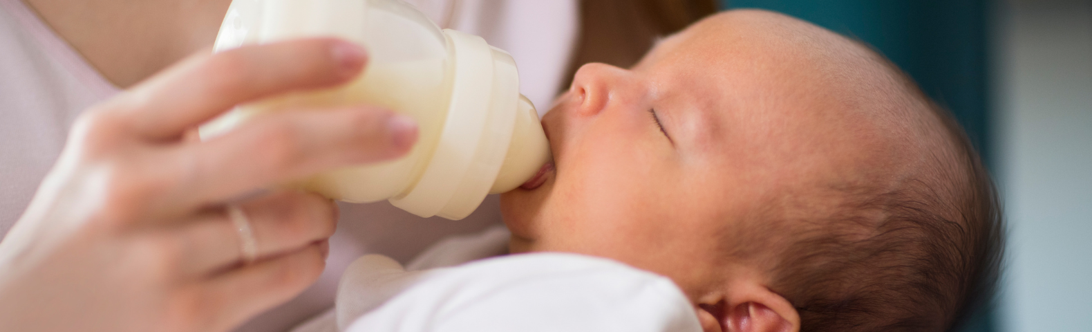 Feeding Your Way - Clothing Tips and Kindness for the Early Days