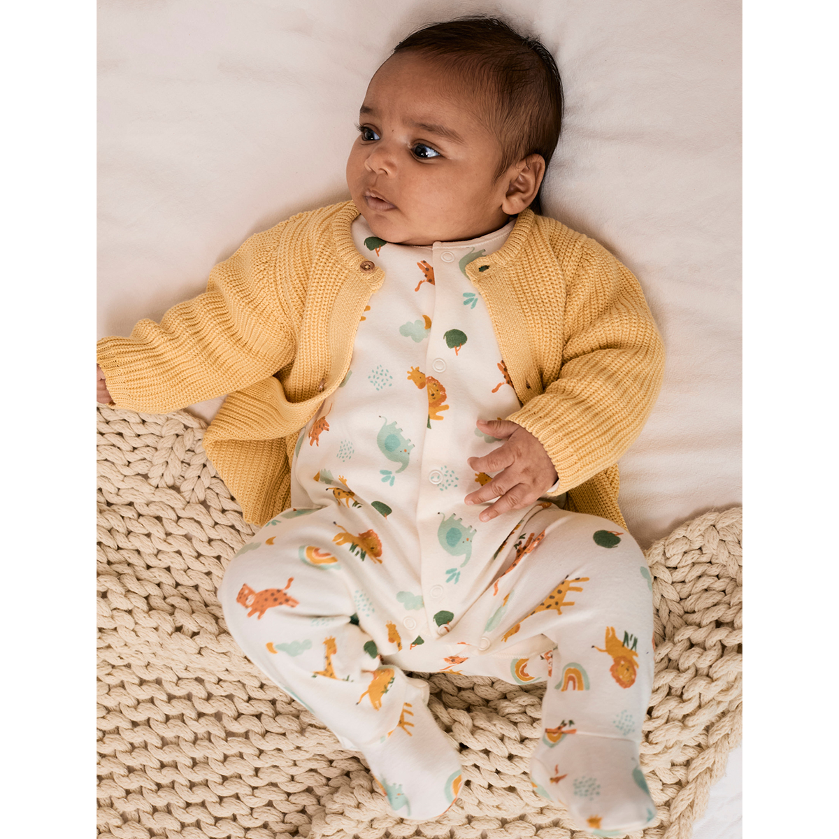 Baby Unisex 5pc Gift Set With Cardigan, Multicolour