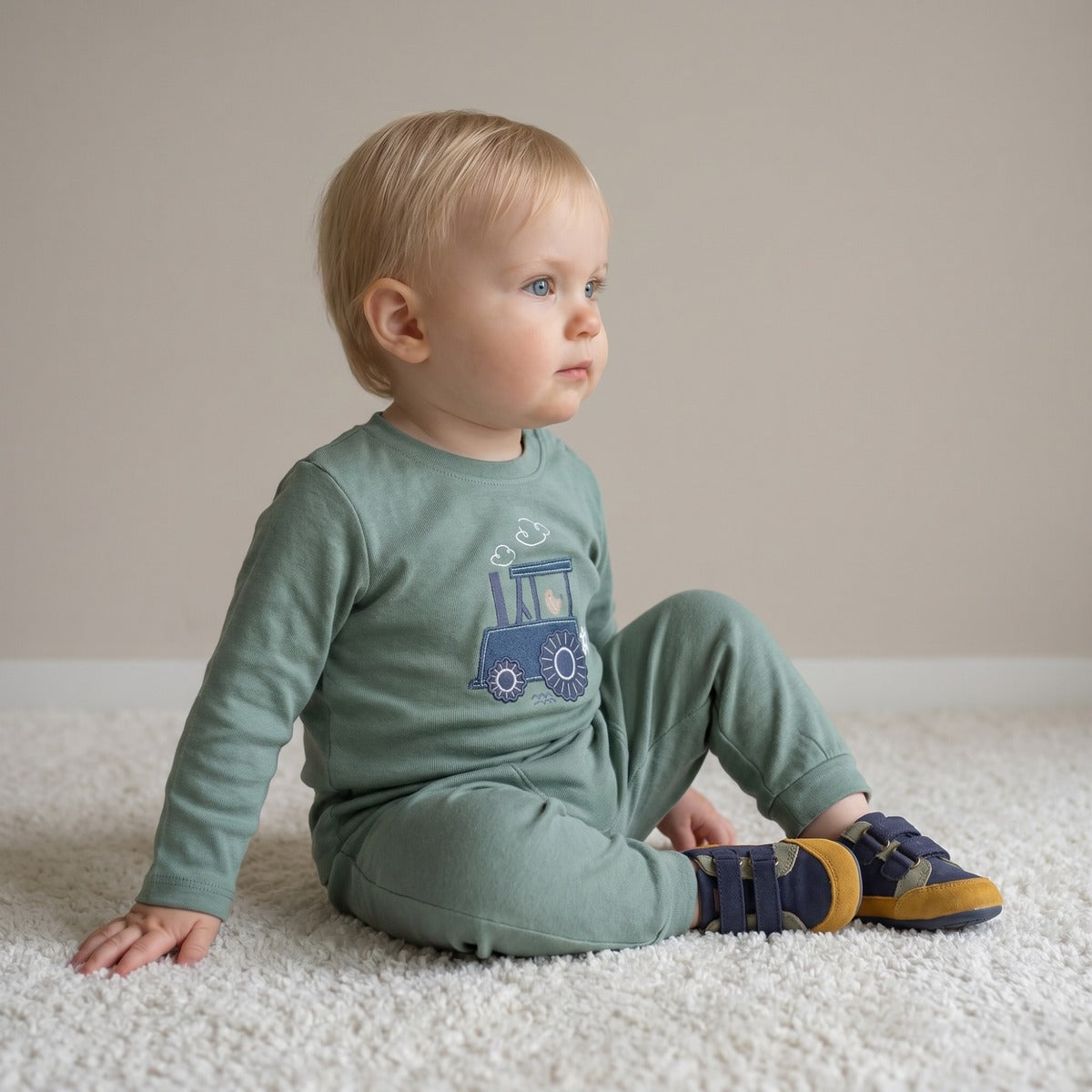Baby Boys Cotton Tractor Embroidered Full Sleeve T-Shirt and Joggers Set, Green