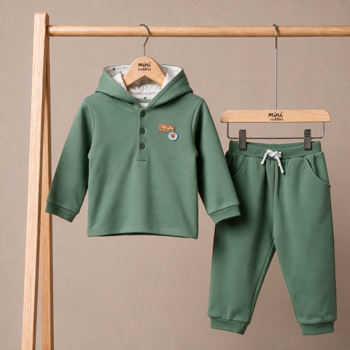Boys Green 2 Piece Top And Bottom