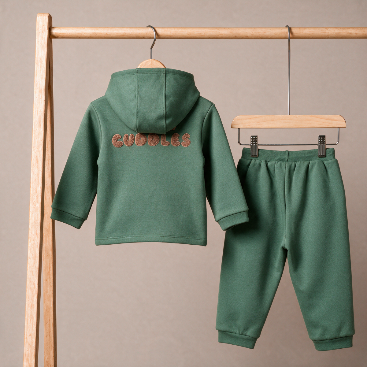 Boys Green 2 Piece Top And Bottom