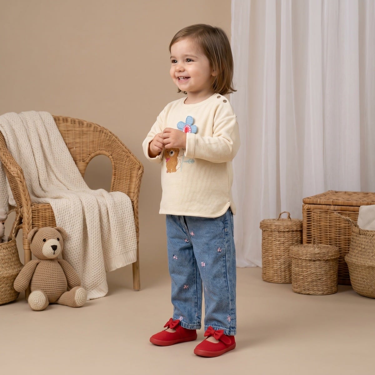 Girls Cream Single Sweat Shirt